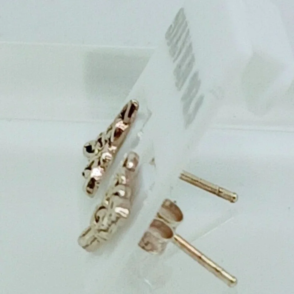 Vintage Celtic Trinity Knot Earrings 925 Sterling Silver Triquetra Petite Studs - Picture 16 of 16